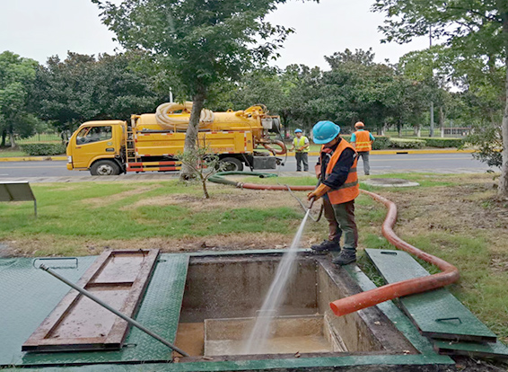 瑞昌化油池清理